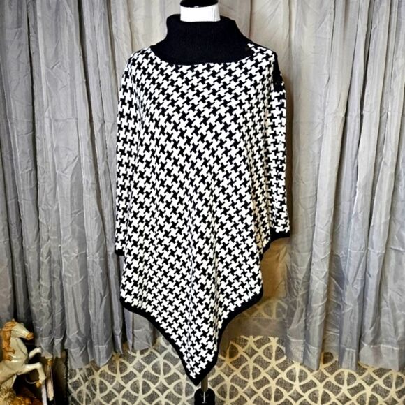 Chico's Houndstooth Linen Blend Turtleneck Midweight Asymmetrical Knit Cape - Picture 1 of 11